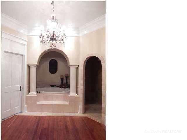 2501 Spring Hill Avenue Mobile, AL 36607 - Photo 9 of 24