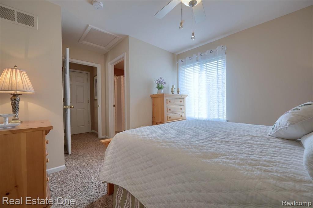 917 Churchill Circle, Unit 63 Rochester, MI 48307 - Photo 25 of 30