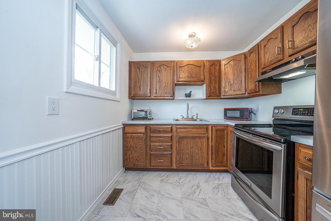 108 Tuscany Road Aston, PA 19014 - Photo 8 of 30
