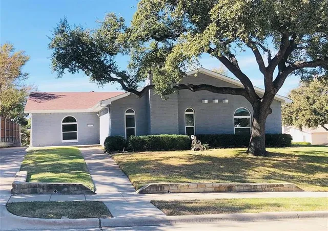 $2,700 | 1814 Woodbury, Carrollton, TX 75007