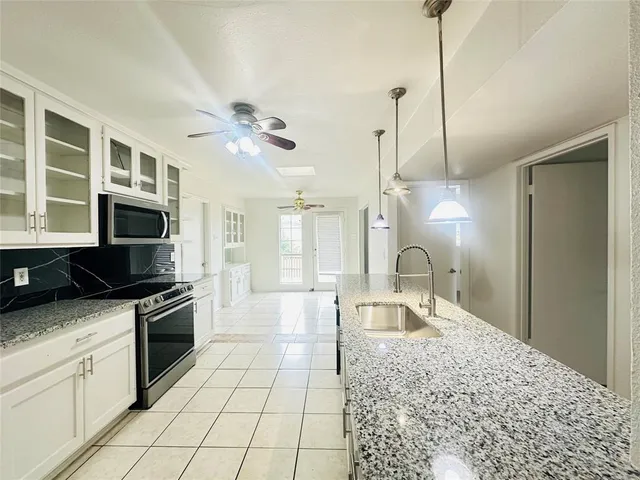 $2,700 | 1814 Woodbury, Carrollton, TX 75007