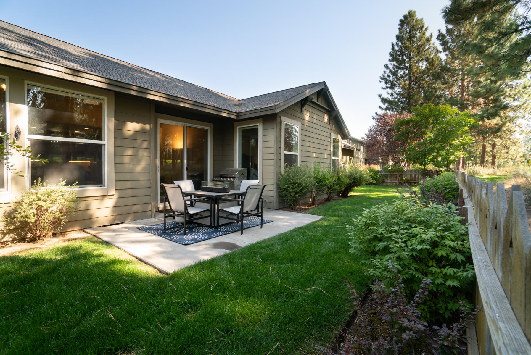 61433 Davis Lake Loop Bend, OR 97702 - Photo 21 of 31 ct-16