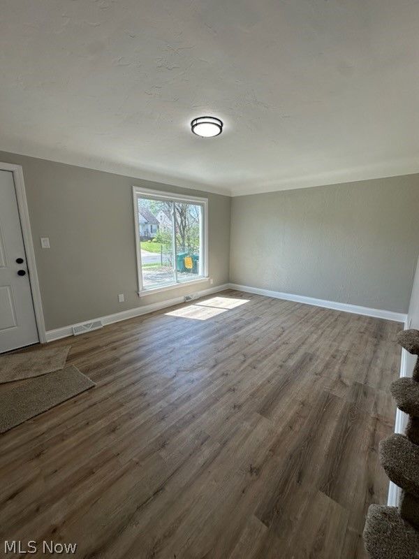 20605 Hansen Road Maple Heights, OH 44137 - Photo 4 of 11