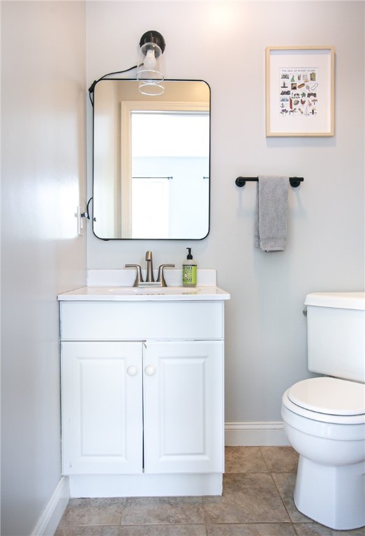 23 Harding Avenue Warren, RI 02885 - Photo 12 of 33 Gallery Image 12