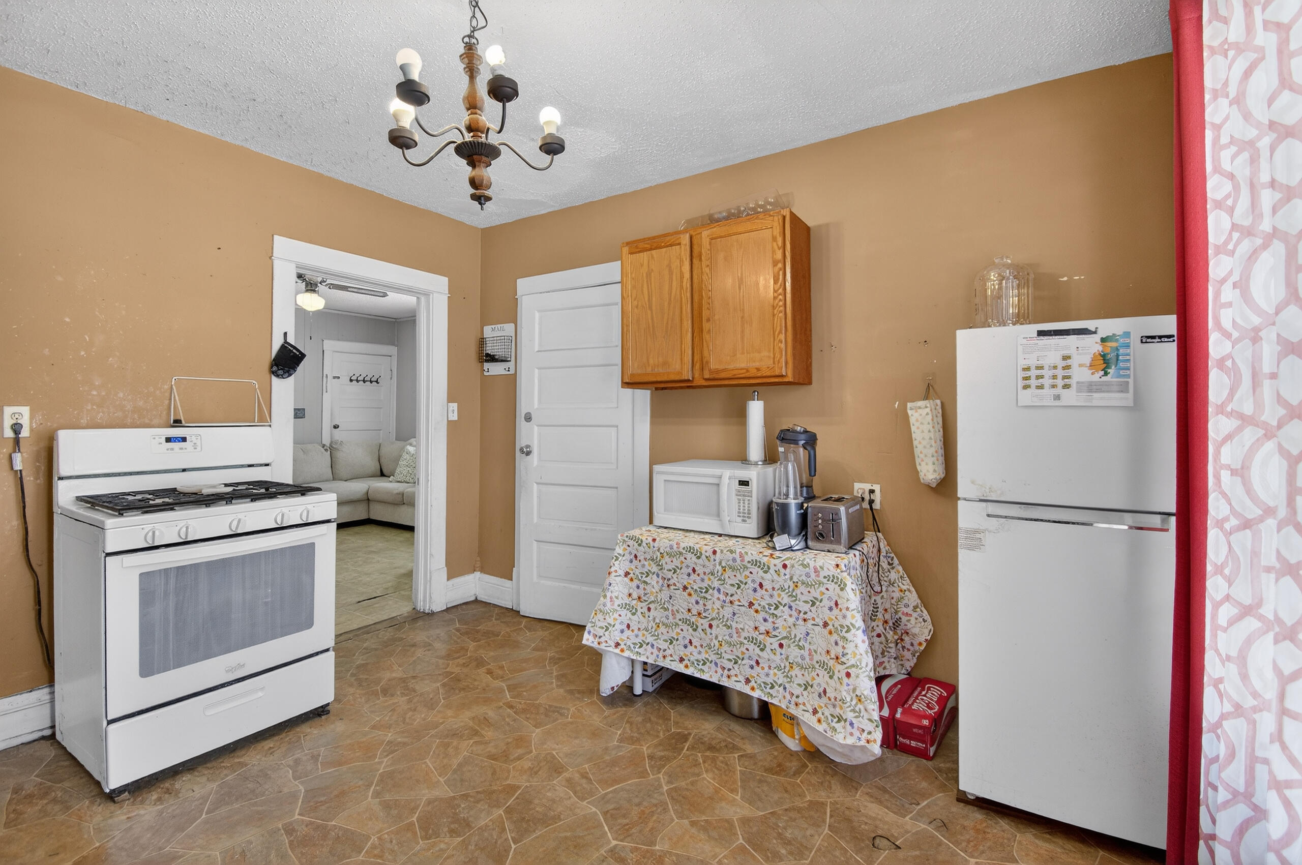 1826 Clayton Avenue, Unit 1828 Racine, WI 53404 - Photo 20 of 30 upper unit kitchen