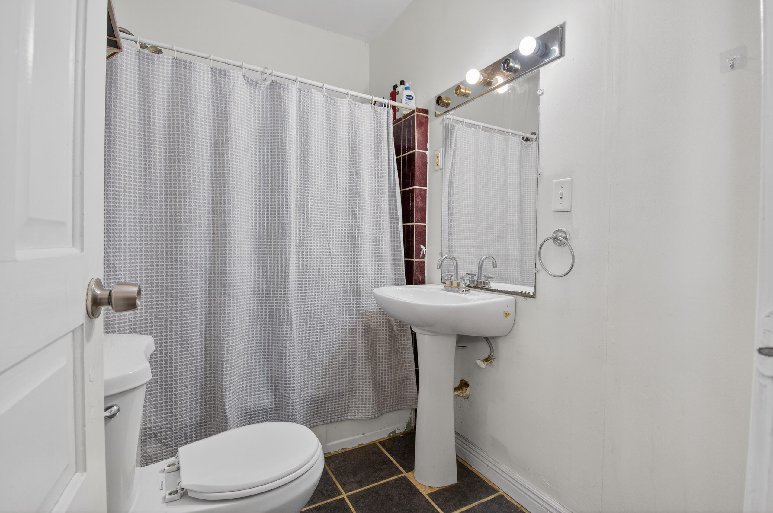 1826 Clayton Avenue, Unit 1828 Racine, WI 53404 - Photo 30 of 30 upper unit bedroom