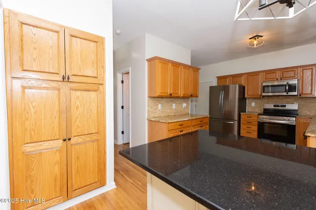 $443,500 | 410 Celtic Ash Street, Sneads Ferry, NC 28460