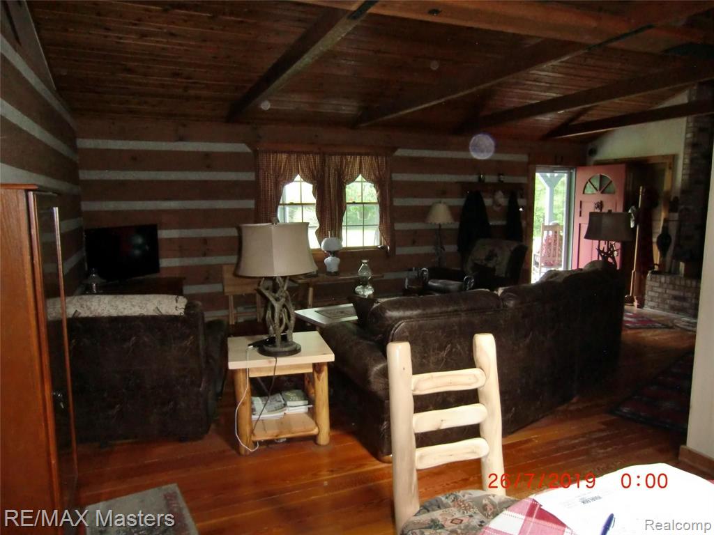 20561 Merriman Road Romulus, MI 48174 - Photo 2 of 31