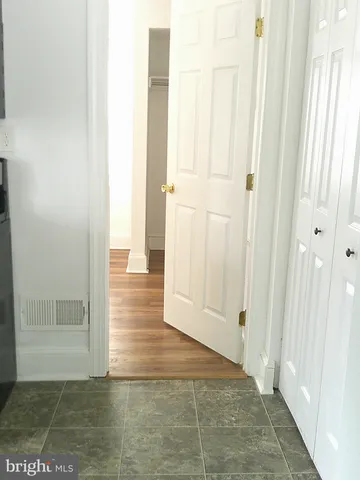 $1,100 | 502 West 7th Street, Unit 3, Wilmington, DE 19801