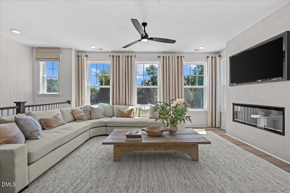 10913 Bayflower Way Raleigh, NC 27617 - Photo 10 of 60