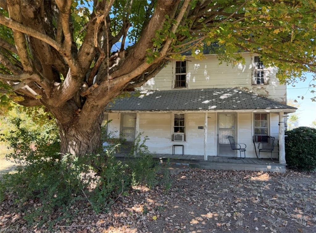 7246 Old US Highway 64 Trinity, NC 27370 - Photo 16 of 19 Front Porch/Facing Road