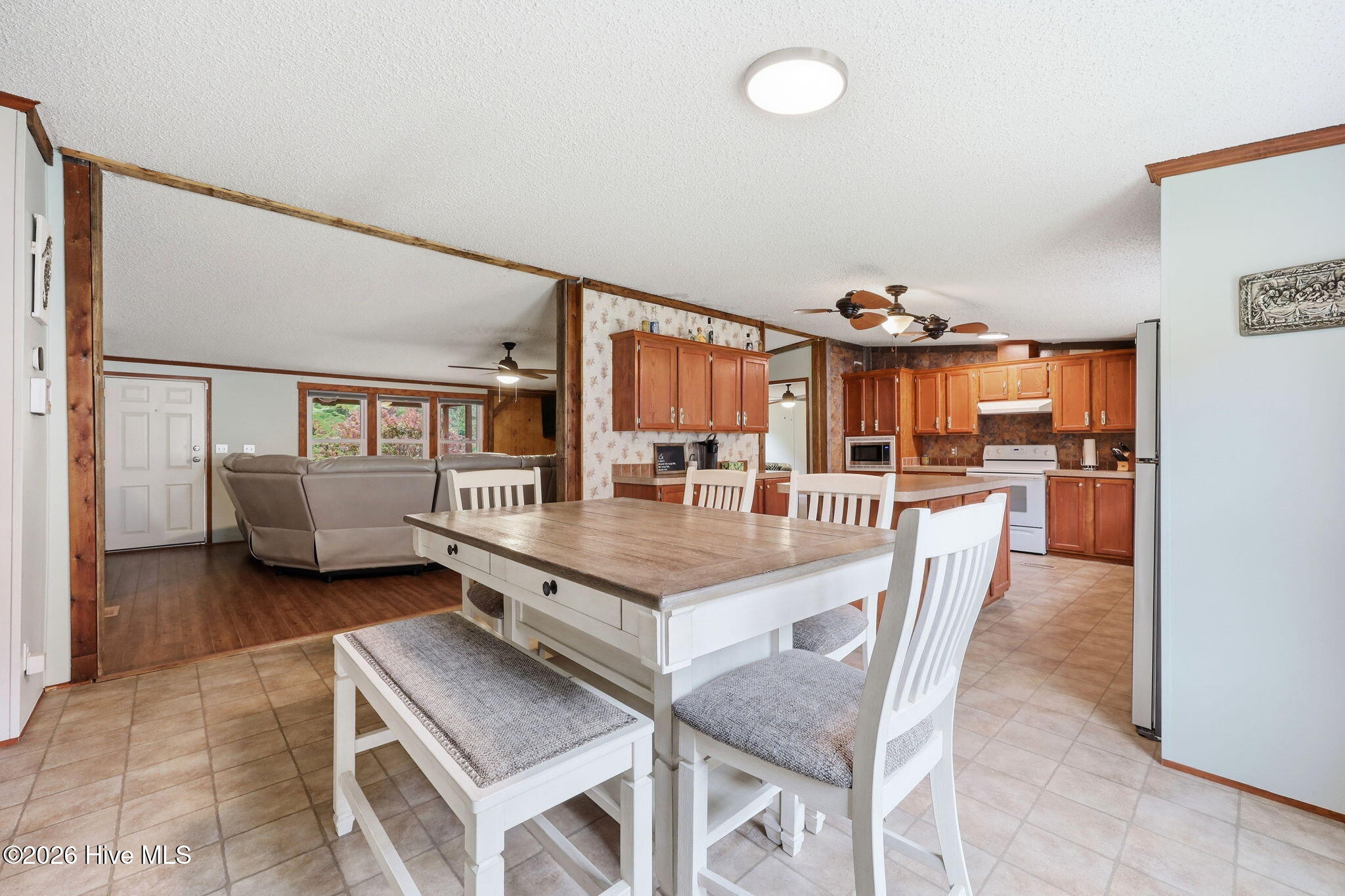 157 Hall Road Newport, NC 28570 - Photo 14 of 46 29-web-or-mls-IMG_7826