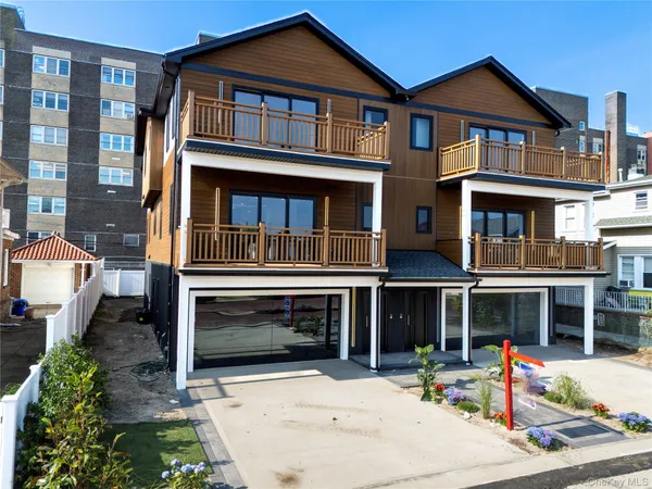 $7,800 | 622 West Penn Street, Unit A, Long Beach, NY 11561