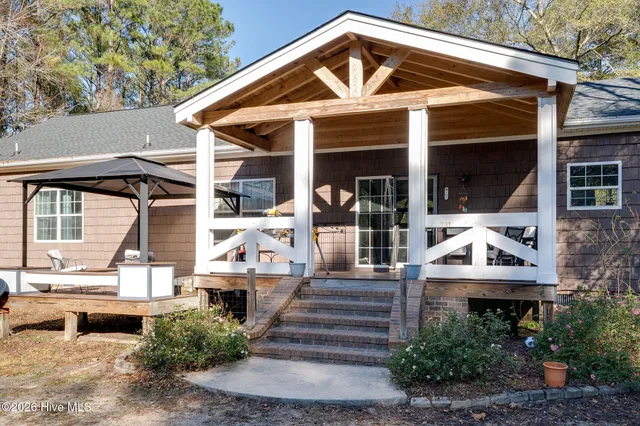 $428,000 | 401 Messer Loop Road, Burgaw, NC 28425
