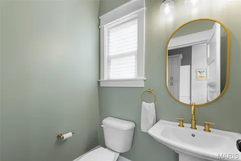 $575,000 | 3149 Cherry Avenue, Maplewood, MO 63143