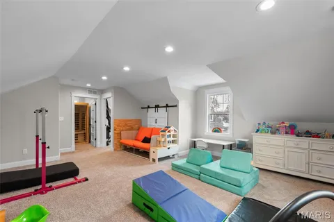 $575,000 | 3149 Cherry Avenue, Maplewood, MO 63143