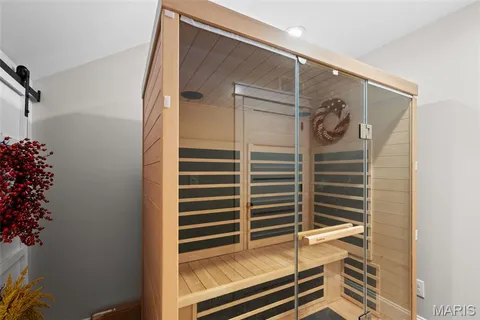 $575,000 | 3149 Cherry Avenue, Maplewood, MO 63143