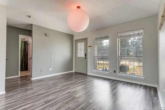 $210,000 | 221 Sharer Street, San Antonio, TX 78208