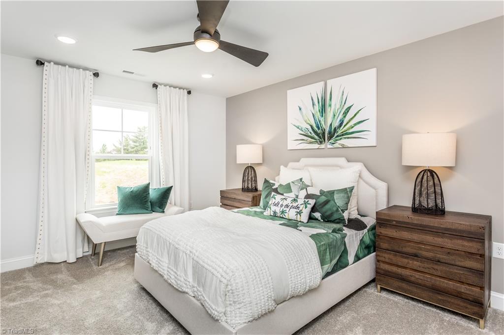 904 Bloomington Way High Point, NC 27265 - Photo 21 of 22 Gallery Image 21