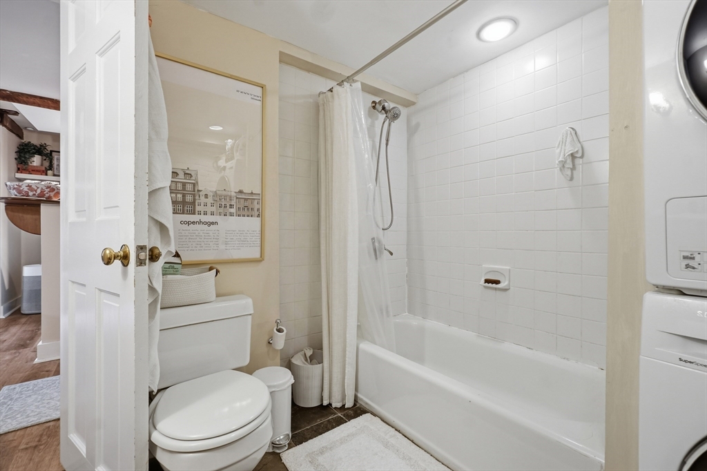 26 Adams Street, Unit 1 Boston, MA 02129 - Photo 12 of 16
