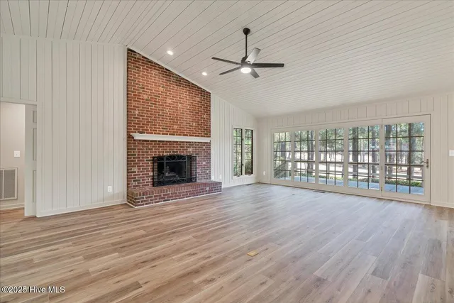 $475,000 | 111 Forest Square Lane, Seven Lakes, NC 27376