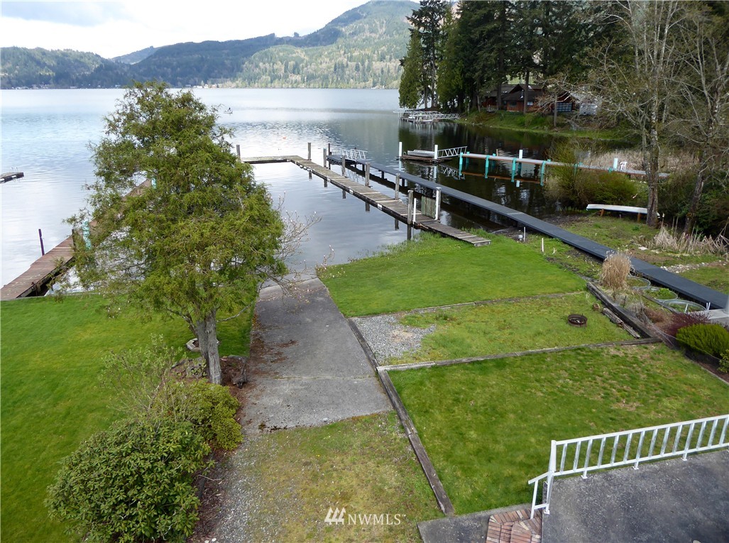2090 Firelane Road Bellingham, WA 98229 - Photo 14 of 24 Gallery Image 14
