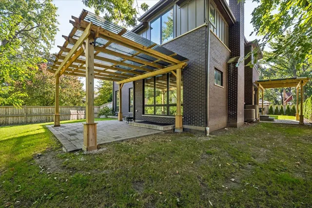 $1,500,000 | 4900 Morse Avenue, Skokie, IL 60077