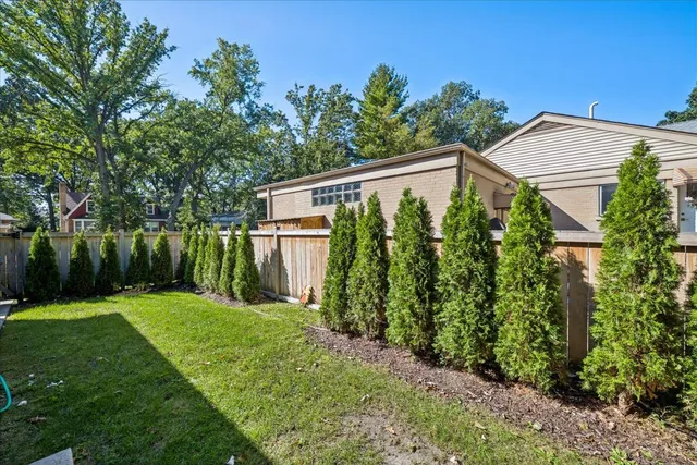 $1,500,000 | 4900 Morse Avenue, Skokie, IL 60077