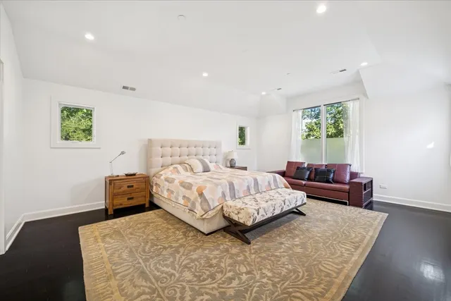 $1,500,000 | 4900 Morse Avenue, Skokie, IL 60077