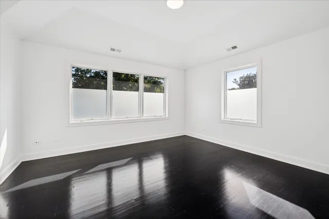 $1,500,000 | 4900 Morse Avenue, Skokie, IL 60077