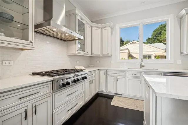 $1,500,000 | 4900 Morse Avenue, Skokie, IL 60077