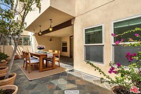 $1,149,988 | 10364 Almayo Avenue, Unit 103, Los Angeles, CA 90064