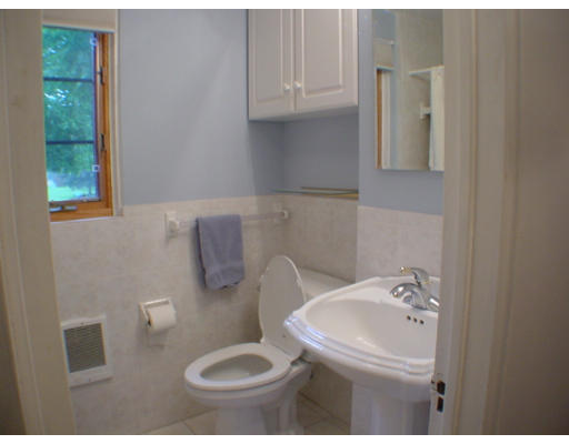 39 Pierce Road, Unit 74 Watertown, MA 02472 - Photo 12 of 19 Gallery Image 12