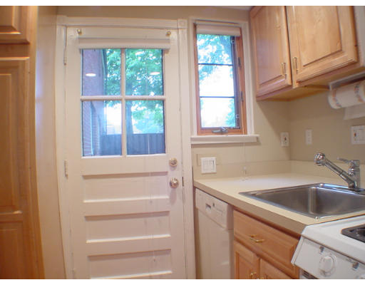 39 Pierce Road, Unit 74 Watertown, MA 02472 - Photo 13 of 19 Gallery Image 13