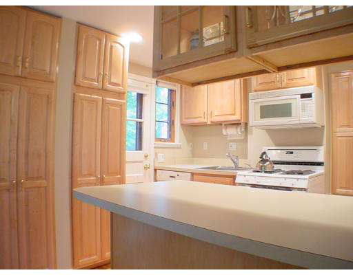 39 Pierce Road, Unit 74 Watertown, MA 02472 - Photo 4 of 19 Gallery Image 4