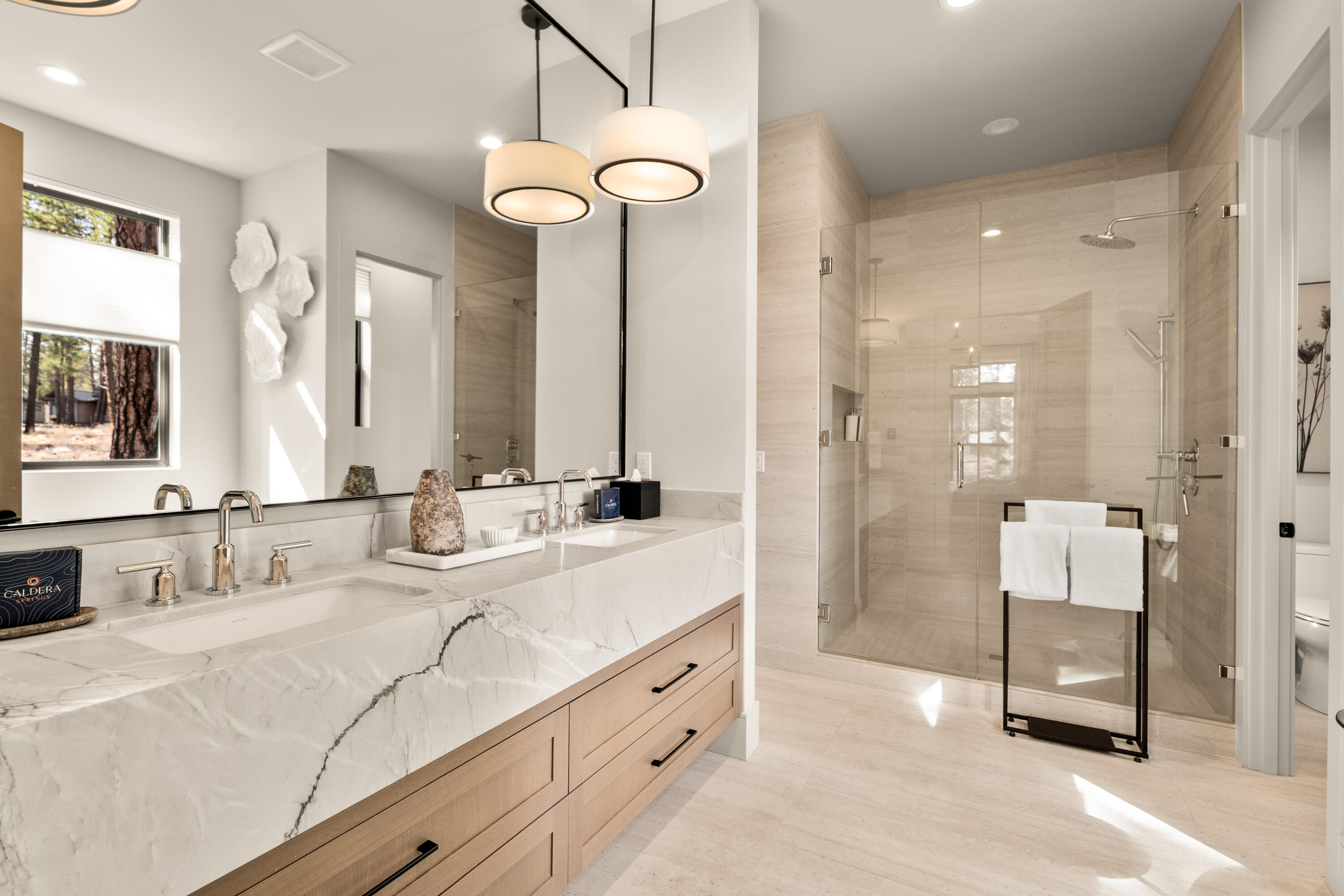 56350 Mirror Rock Loop, Unit 360 Bend, OR 97707 - Photo 50 of 86 45-Bathroom