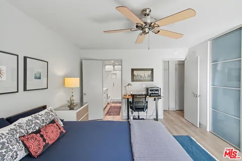 $599,000 | 8400 De Longpre Avenue, Unit 102, West Hollywood, CA 90069