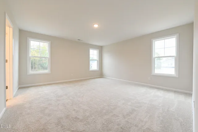 $309,706 | 100 Twin Pnes Court, Unit (LOT 84), La Grange, NC 28551