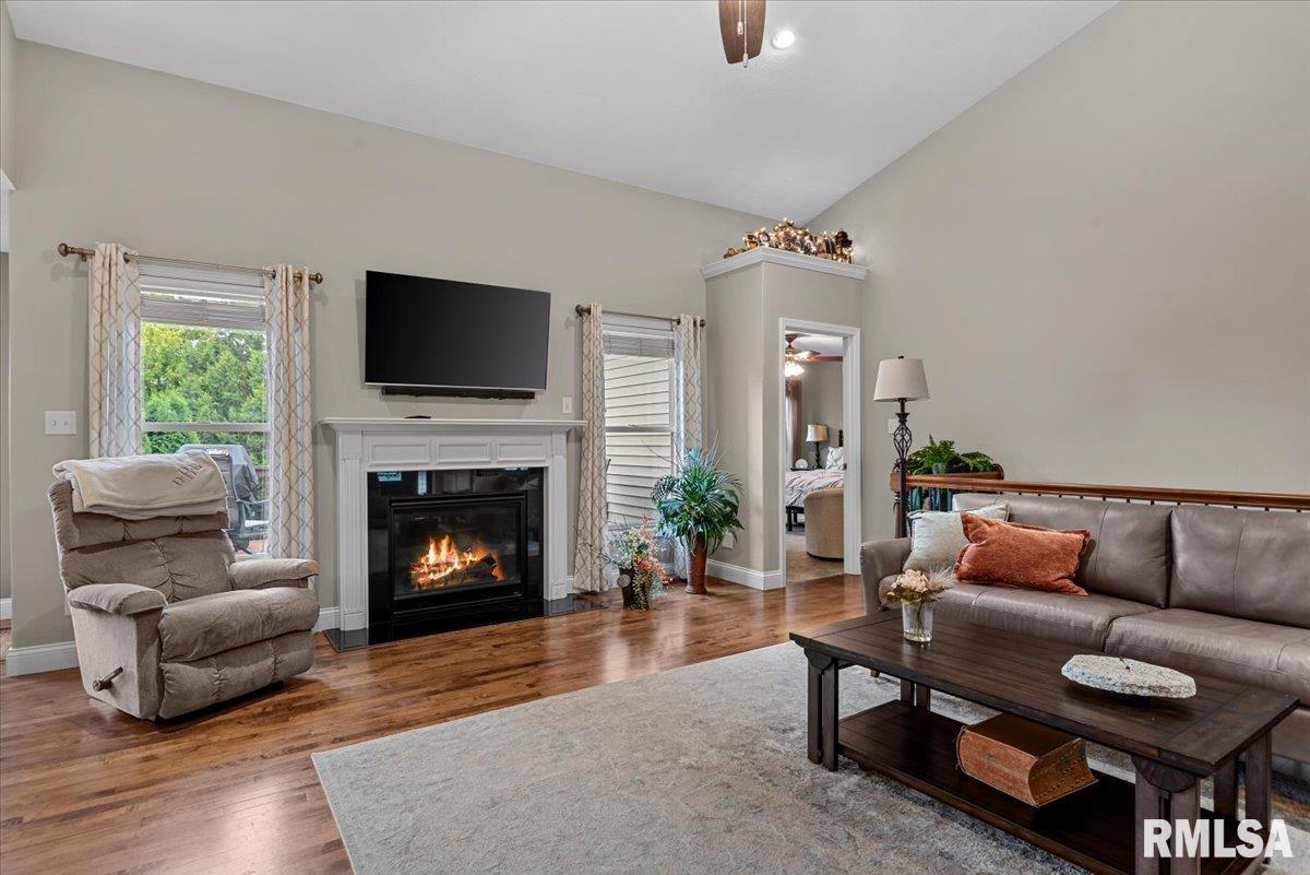 2706 Buckskin Trail Springfield, IL 62711 - Photo 5 of 47 Gallery Image 5