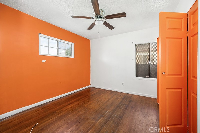 1504 South California Avenue Compton, CA 90221 - Photo 38 of 41