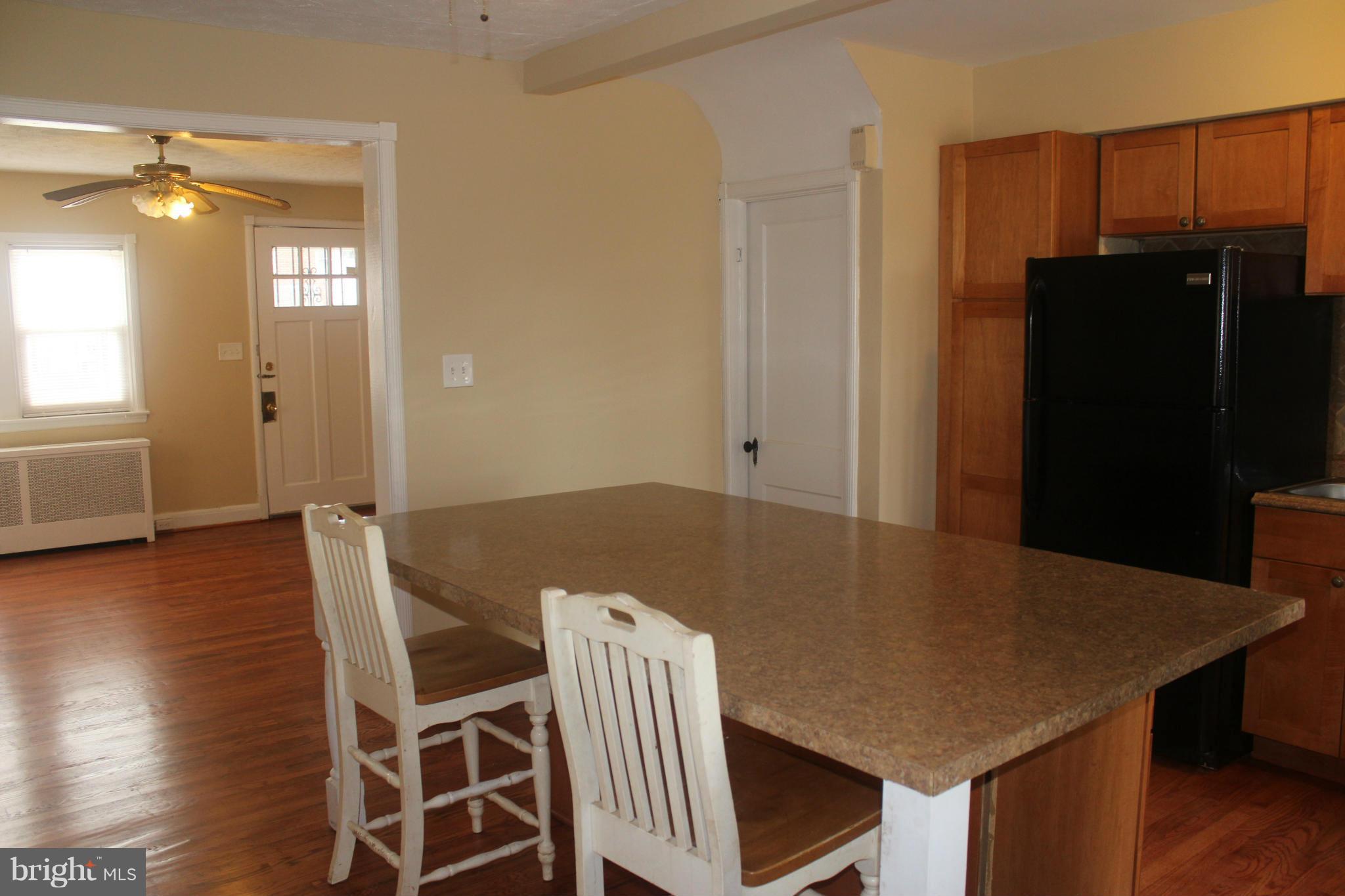 316 Magnolia Terrace Baltimore, MD 21221 - Photo 6 of 16 Kitchen