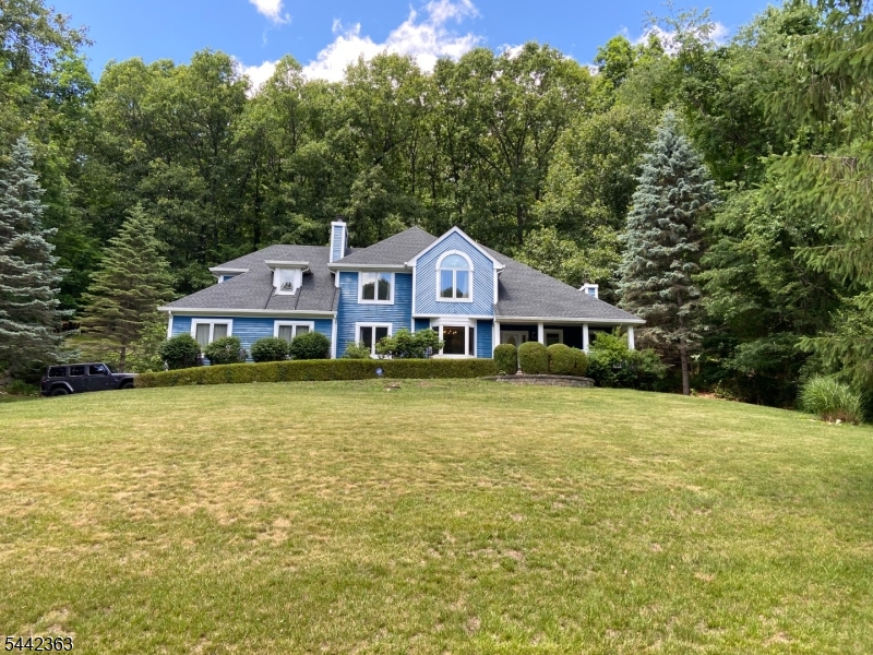 39 Radcliffe Drive Sparta, NJ 07871 - Photo 2 of 31