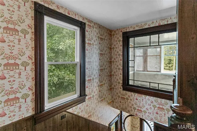 $175,000 | 205 West Barr Avenue, Jerseyville, IL 62052