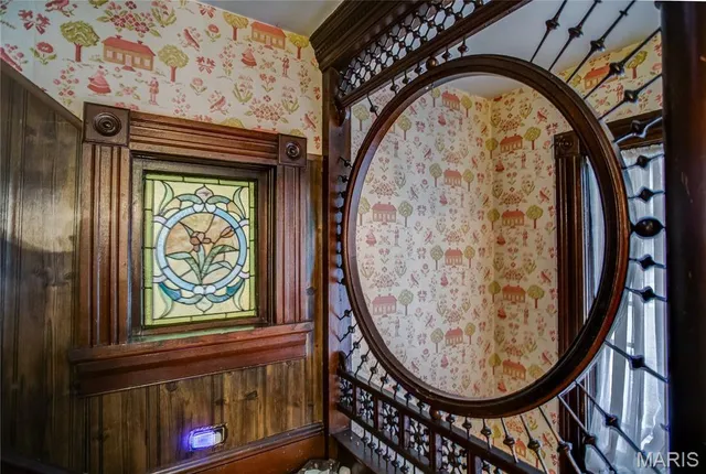 $175,000 | 205 West Barr Avenue, Jerseyville, IL 62052