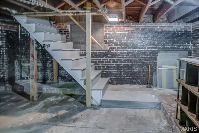 $175,000 | 205 West Barr Avenue, Jerseyville, IL 62052