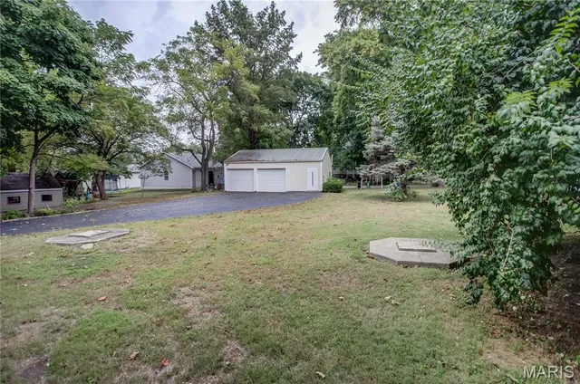 $175,000 | 205 West Barr Avenue, Jerseyville, IL 62052