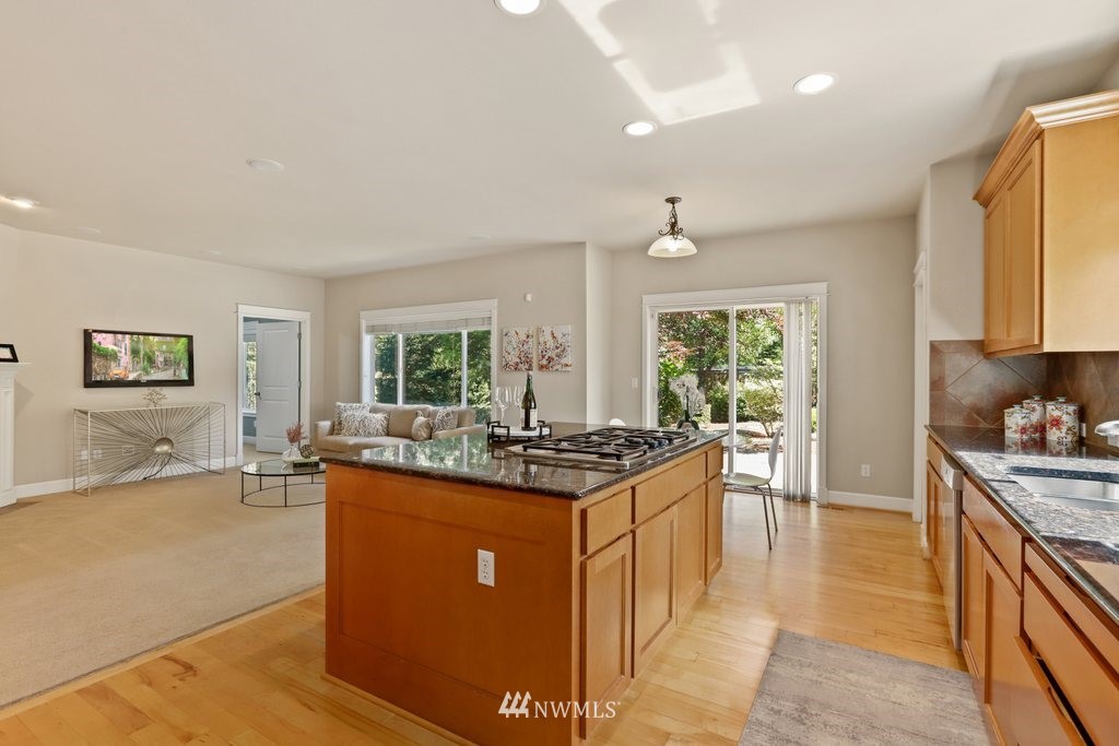 21819 44th Drive Southeast Bothell, WA 98021 - Photo 12 of 40