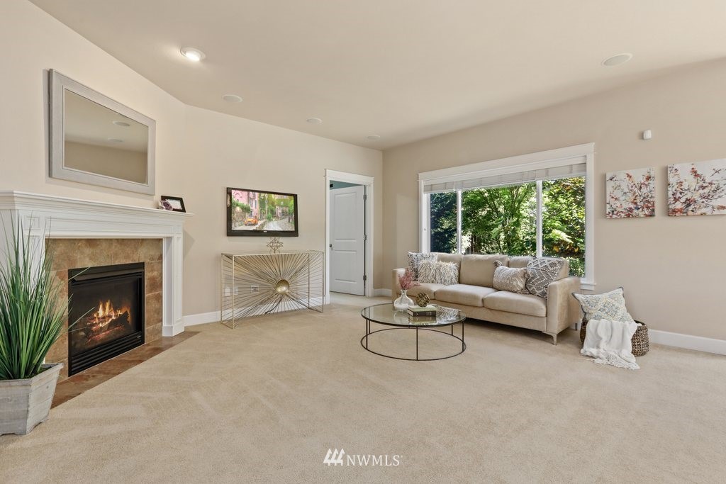21819 44th Drive Southeast Bothell, WA 98021 - Photo 14 of 40