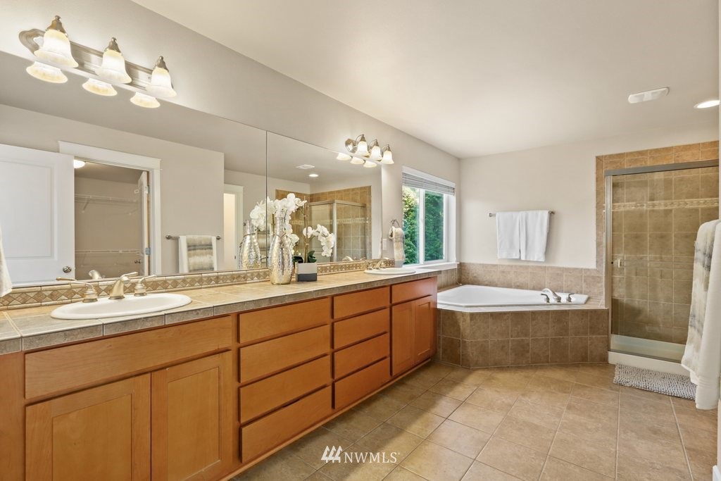21819 44th Drive Southeast Bothell, WA 98021 - Photo 21 of 40