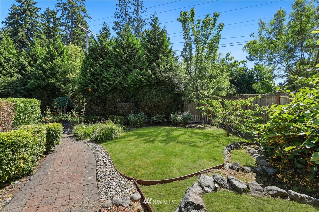 21819 44th Drive Southeast Bothell, WA 98021 - Photo 34 of 40